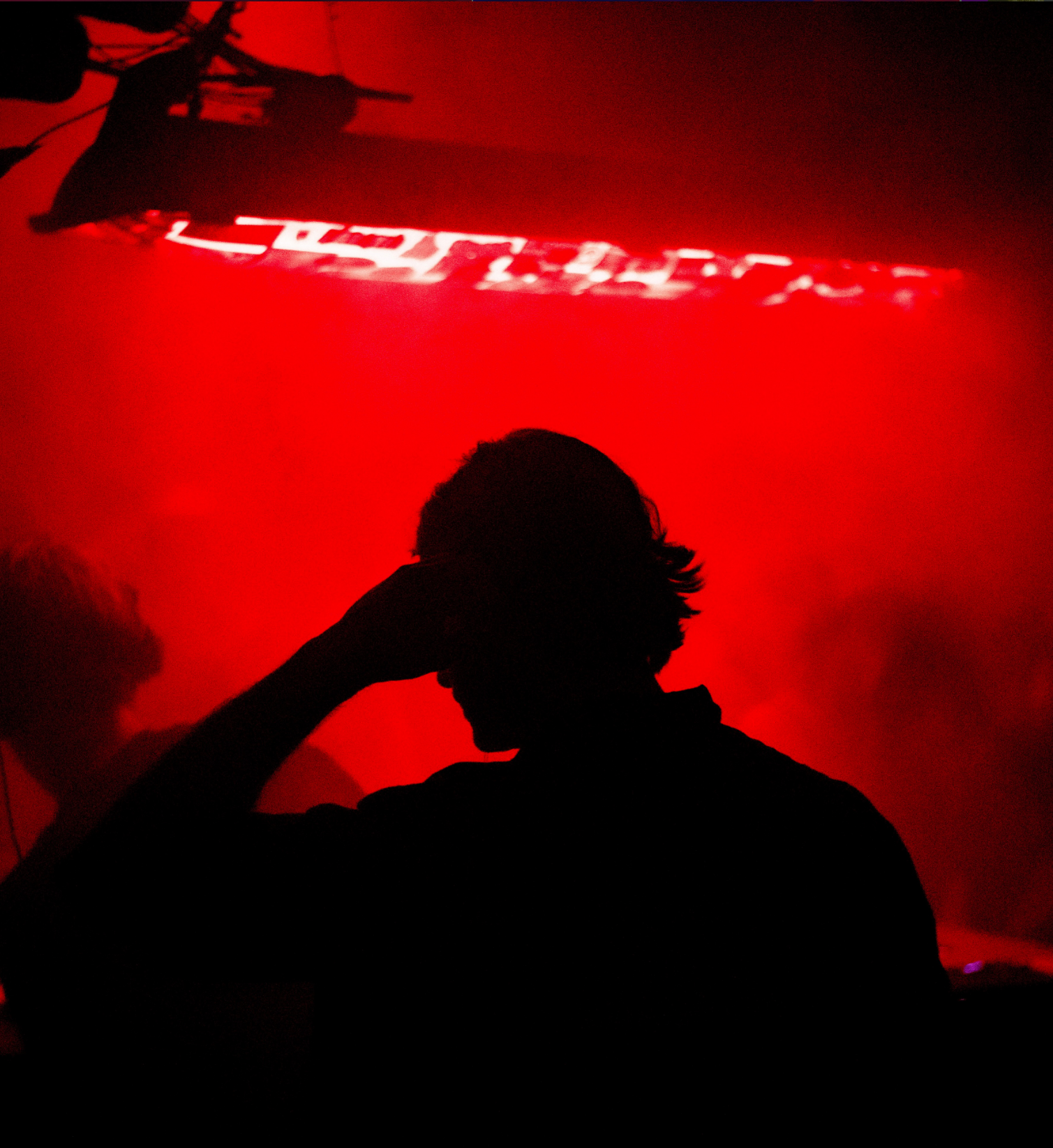 Klub Analog crowd in red club light